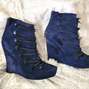 Rachel Roy Leather Steampunk Victorian Blue Navy Wedge Suede size 10 9.5